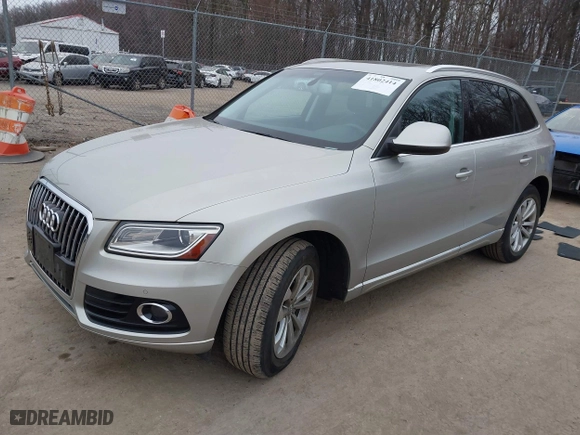 2014 Audi Q5 Premium Plus with VIN WA1LFAFP7EA099126, listed as a IAAI auction lot 41802414 with 105,906 mi miles. Bid and sale history available at carsss.com. Image 2.