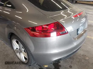 2012 Audi TT Premium Plus z VIN TRUBFAFK8C1016862, wystawiony jako IAAI lot #40859003 z przebiegiem 117 211 mil mil oraz . Historia ofert i sprzedaży dostępna na DreamBid. Obrazek 21.