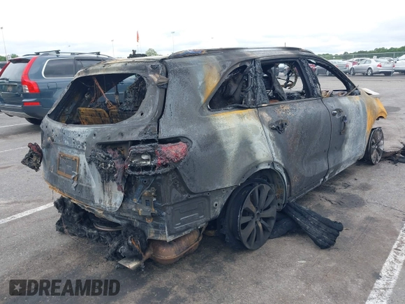2018 Kia Sorento EX with VIN 5XYPHDA57JG421783, listed as a IAAI auction lot 42362288 with Not provided miles and . Bid and sale history available at DreamBid. Image 4.