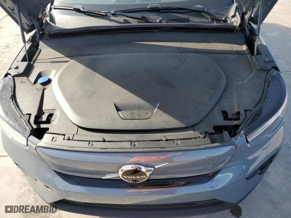 2023 Volvo C40 Recharge Pure Electric Ultimate with VIN YV4ED3GM2P2026762, listed as a Copart auction lot 63048654 with 9,875 mi miles and Salvage Title. Bid and sale history available at carsss.com. Image 11.