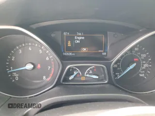 2015 Ford Focus Titanium z VIN 1FADP3N28FL239706, wystawiony jako Copart lot #62478895 z przebiegiem 143 536 mil mil oraz Szkoda całkowita • Salvage title. Historia ofert i sprzedaży dostępna na DreamBid. Obrazek 9.