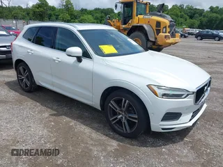 2018 Volvo XC60 Momentum с VIN LYV102RK8JB082486, выставлен на аукционе IAAI как лот 42481021 с пробегом 127 465 миль миль и . История ставок и продаж доступна на DreamBid. Изображение 1.