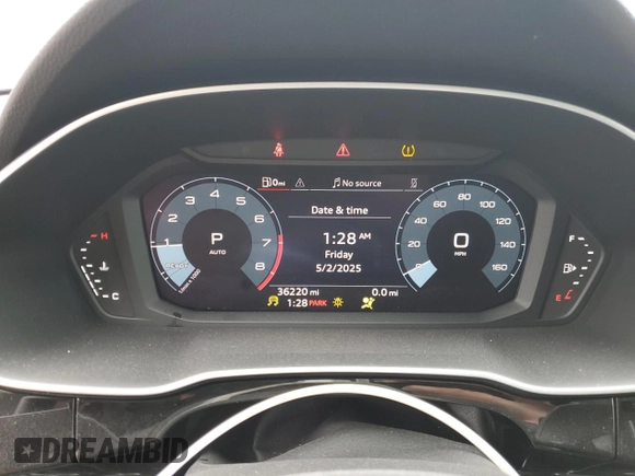 2022 Audi Q3 S line Premium z VIN WA1DECF35N1023890, wystawiony jako Copart lot #56764655 z przebiegiem 36 220 mil mil oraz Szkoda całkowita • Salvage title. Historia ofert i sprzedaży dostępna na DreamBid. Obrazek 9.