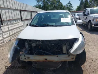 2017 Nissan Versa SV z VIN 3N1CN7AP6HL842992, wystawiony jako IAAI lot #42001775 z przebiegiem Nie podano mil oraz . Historia ofert i sprzedaży dostępna na DreamBid. Obrazek 11.