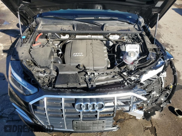 2024 Audi Q5 Premium with VIN WA1ABAFY7R2067157, listed as a Copart auction lot 83634674 with 4,340 mi miles and Salvage Title. Bid and sale history available at carsss.com. Image 12.