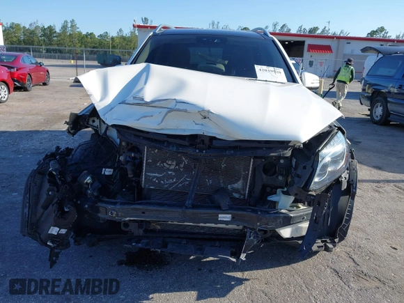 2017 Mercedes-Benz GLS 550 with VIN 4JGDF7DE4HA811719, listed as a IAAI auction lot 42039920 with 91,395 mi miles and . Bid and sale history available at DreamBid. Image 13.