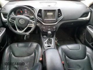 2017 Jeep Cherokee Trailhawk L Plus with VIN 1C4PJMBS3HD234705, listed as a Copart auction lot 85933164 with 205,471 mi miles and Clean Title. Bid and sale history available at carsss.com. Image 8.