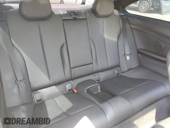 2014 BMW 4 Series 435i с VIN WBA3R1C56EK191609, выставлен на аукционе Copart как лот 61994925 с пробегом 126 266 миль миль и Списание • Salvage title. История ставок и продаж доступна на DreamBid. Изображение 10.