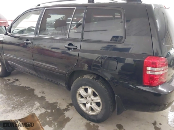 2003 Toyota Highlander with VIN JTEHF21A430142145, listed as a IAAI auction lot 41550963 with 203,682 mi miles. Bid and sale history available at carsss.com. Image 3.