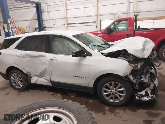 2019 Chevrolet Equinox LT with VIN 2GNAXKEV5K6160246, listed as a IAAI auction lot 40971003 with 122,343 mi miles. Bid and sale history available at carsss.com. Image 13.