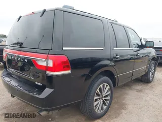 2016 Lincoln Navigator Select with VIN 5LMJJ2HT3GEL05459, listed as a IAAI auction lot 41642906 with 53,459 mi miles. Bid and sale history available at carsss.com. Image 4.