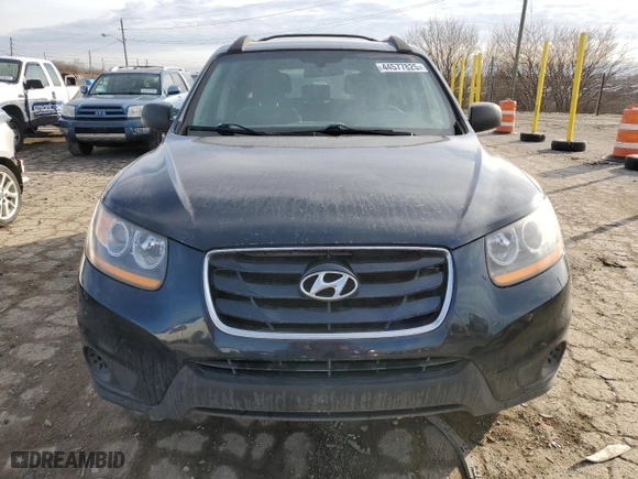 2011 Hyundai Santa Fe GLS with VIN 5XYZGDAB5BG049430, listed as a Copart auction lot 44577825 with 243,127 mi miles and Clean Title. Bid and sale history available at carsss.com. Image 5.