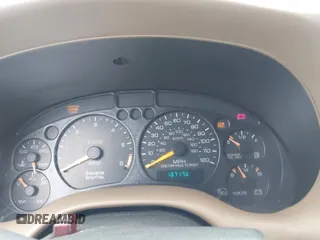 1998 Oldsmobile Bravada z VIN 1GHDT13W6W2727777, wystawiony jako IAAI lot #42103153 z przebiegiem 187 176 mil mil oraz . Historia ofert i sprzedaży dostępna na DreamBid. Obrazek 7.