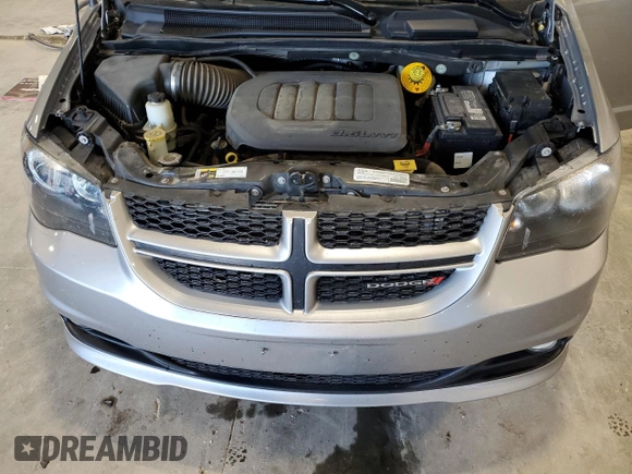 2019 Dodge Grand Caravan GT with VIN 2C4RDGEG5KR688239, listed as a Copart auction lot 53791835 with 113,451 mi miles and Salvage Title. Bid and sale history available at DreamBid. Image 12.