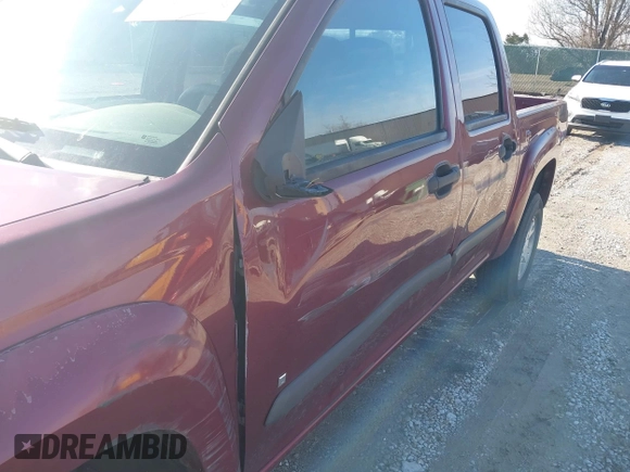 2008 Chevrolet Colorado 2LT z VIN 1GCDT13E988177648, wystawiony jako IAAI lot #41595192 z przebiegiem 239 029 mil mil oraz . Historia ofert i sprzedaży dostępna na DreamBid. Obrazek 18.