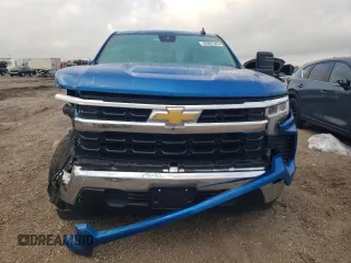 2022 Chevrolet Silverado 1500 LT with VIN 3GCPACED5NG594130, listed as a Copart auction lot 43987345 with 62,367 mi miles and Salvage Title. Bid and sale history available at carsss.com. Image 5.