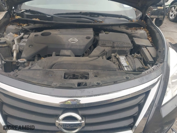 2013 Nissan Altima 2.5 SV with VIN 1N4AL3APXDN536784, listed as a IAAI auction lot 41825176 with 243,304 mi miles. Bid and sale history available at carsss.com. Image 10.