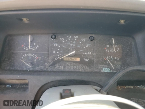 1994 Ford Aerostar z VIN 1FTDA34U9RZA67640, wystawiony jako Copart lot #47592245 z przebiegiem 70 262 mil mil oraz Czysty tytuł • Clean title. Historia ofert i sprzedaży dostępna na DreamBid. Obrazek 9.