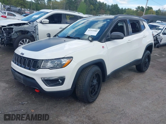 2020 Jeep Compass Trailhawk with VIN 3C4NJDDBXLT189303, listed as a IAAI auction lot 42215585 with 51,453 mi miles and . Bid and sale history available at DreamBid. Image 2.
