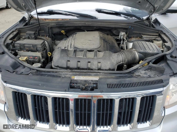 2011 Jeep Grand Cherokee Laredo with VIN 1J4RR4GT5BC647400, listed as a Copart auction lot 88588375 with 175,155 mi miles and Clean Title. Bid and sale history available at carsss.com. Image 12.