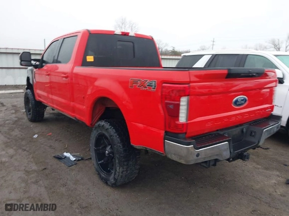 2017 Ford Super Duty F-250 SRW Lariat with VIN 1FT7W2B65HEF12104, listed as a IAAI auction lot 41503624 with 1 mi miles. Bid and sale history available at carsss.com. Image 3.