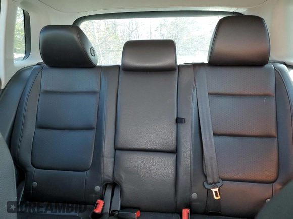 2013 Volkswagen Tiguan with VIN WVGHV7AX5DW527541, listed as a Copart auction lot 52641605 with 317,783 mi miles and Clean Title. Bid and sale history available at DreamBid. Image 10.