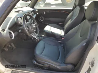 2013 MINI Hardtop with VIN WMWSU3C58DT373021, listed as a Copart auction lot 52945845 with 83,865 mi miles and Salvage Title. Bid and sale history available at DreamBid. Image 7.