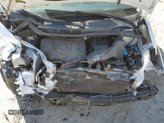 2018 Toyota Sienna LE Auto Access Seat with VIN 5TDKZ3DC6JS920895, listed as a Copart auction lot 45738685 with 128,599 mi miles and Salvage Title. Bid and sale history available at carsss.com. Image 12.