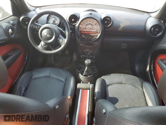 2013 MINI Countryman with VIN WMWZB3C55DWM31153, listed as a Copart auction lot 62609585 with 120,385 mi miles and Clean title. Bid and sale history available at DreamBid. Image 8.