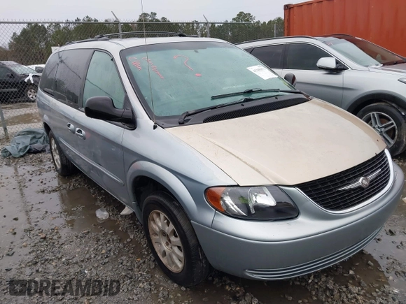 2003 Chrysler Town & Country LX with VIN 2C4GP44L53R209654, listed as a IAAI auction lot 41305673 with 258,070 mi miles and . Bid and sale history available at DreamBid. Image 1.