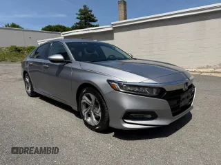 2019 Honda Accord EX z VIN 1HGCV1F46KA033016, wystawiony jako Copart lot #61506535 z przebiegiem 199 851 mil mil oraz Czysty tytuł • Clean title. Historia ofert i sprzedaży dostępna na DreamBid. Obrazek 1.