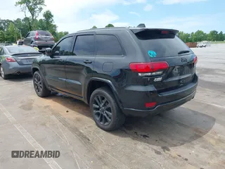 2019 Jeep Grand Cherokee Altitude with VIN 1C4RJFAG5KC830722, listed as a IAAI auction lot 42302581 with Not provided miles and . Bid and sale history available at DreamBid. Image 3.