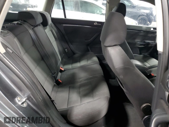 2010 Volkswagen Jetta z VIN 3VWKZ8AJ4AM626246, wystawiony jako Copart lot #49243245 z przebiegiem 188 819 mil mil oraz Szkoda całkowita • Salvage title. Historia ofert i sprzedaży dostępna na DreamBid. Obrazek 11.