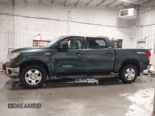 2007 Toyota Tundra SR5 with VIN 5TBDV54117S461551, listed as a IAAI auction lot 41403002 with 167,245 mi miles. Bid and sale history available at carsss.com. Image 15.