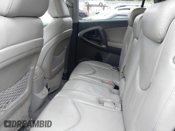 2011 Toyota RAV4 Limited with VIN 2T3DF4DV1BW106243, listed as a IAAI auction lot 42700627 with 147,289 mi miles and . Bid and sale history available at DreamBid. Image 8.
