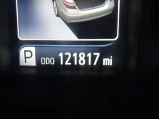 2015 Toyota Camry XLE with VIN 4T1BF1FK6FU901697, listed as a IAAI auction lot 41974098 with 121,817 mi miles. Bid and sale history available at carsss.com. Image 16.