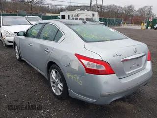 2010 Nissan Maxima 3.5 SV with VIN 1N4AA5APXAC868457, listed as a IAAI auction lot 41959523 with Not Provided miles. Bid and sale history available at carsss.com. Image 3.