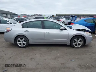 2007 Nissan Altima SL with VIN 1N4BL21E37C170017, listed as a IAAI auction lot 41810640 with 182,269 mi miles and . Bid and sale history available at DreamBid. Image 13.