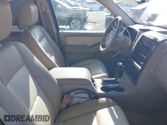 2008 Ford Explorer XLT with VIN 1FMEU63E18UA79117, listed as a IAAI auction lot 41991454 with 86,473 mi miles and . Bid and sale history available at DreamBid. Image 5.