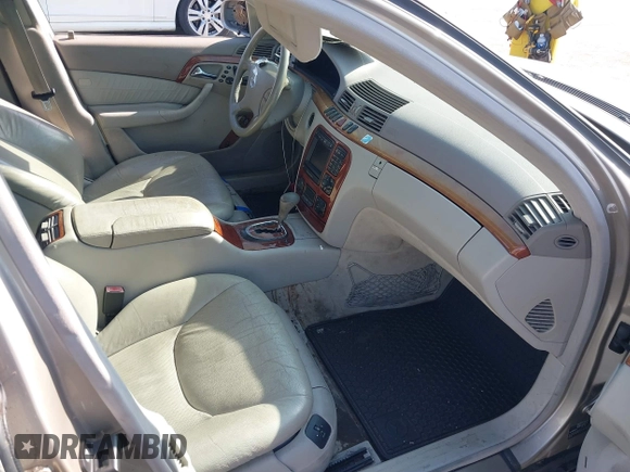2000 Mercedes-Benz S 320/430/500 z VIN WDBNG70J9YA044313, wystawiony jako IAAI lot #41773427 z przebiegiem Nie podano mil oraz . Historia ofert i sprzedaży dostępna na DreamBid. Obrazek 5.