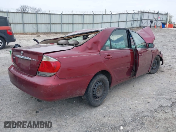 2006 Toyota Camry STD z VIN 4T1BE32K76U148573, wystawiony jako IAAI lot #38901398 z przebiegiem Nie podano mil oraz . Historia ofert i sprzedaży dostępna na DreamBid. Obrazek 4.