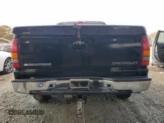 2002 Chevrolet Silverado 1500 LT with VIN 2GCEK19T121417024, listed as a Copart auction lot 83435334 with 130,927 mi miles and Salvage Title. Bid and sale history available at carsss.com. Image 6.