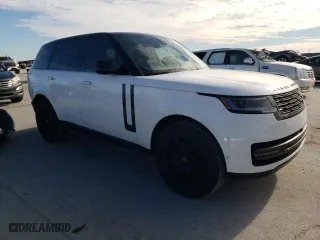 2024 Land Rover Range Rover SE with VIN SALKP9E9XRA252466, listed as a Copart auction lot 48312965 with 7,389 mi miles and Salvage Title. Bid and sale history available at carsss.com. Image 4.