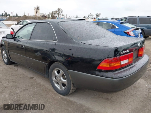 1999 Lexus ES 300 с VIN JT8BF28G9X5060374, выставлен на аукционе IAAI как лот 41809173 с пробегом 240 274 миль миль и . История ставок и продаж доступна на DreamBid. Изображение 3.