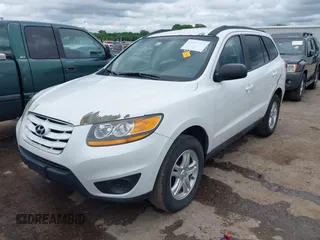 2010 Hyundai Santa Fe GLS z VIN 5NMSG3AB1AH346758, wystawiony jako IAAI lot #42352850 z przebiegiem 179 664 mil mil oraz . Historia ofert i sprzedaży dostępna na DreamBid. Obrazek 17.