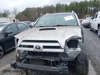 2005 Toyota 4Runner SR5 with VIN JTEZU14R050058848, listed as a IAAI auction lot 41764430 with 189,902 mi miles. Bid and sale history available at carsss.com. Image 12.