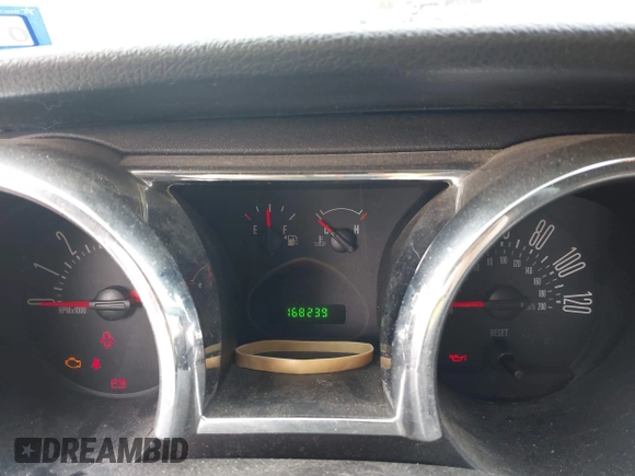 2006 Ford Mustang Standard with VIN 1ZVFT84NX65105899, listed as a IAAI auction lot 41447690 with 168,239 mi miles and . Bid and sale history available at carsss.com. Image 7.