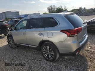 2020 Mitsubishi Outlander SE z VIN JA4AD3A36LZ028270, wystawiony jako Copart lot #58084565 z przebiegiem 49 111 mil mil oraz Szkoda całkowita • Salvage title. Historia ofert i sprzedaży dostępna na DreamBid. Obrazek 2.