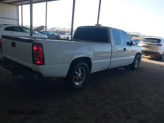 2006 Chevrolet Silverado 1500 Work Truck with VIN 1GCEC19T46E148194, listed as a IAAI auction lot 41995818 with 198,459 mi miles and . Bid and sale history available at DreamBid. Image 4.