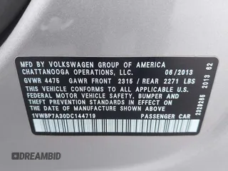 2013 Volkswagen Passat SE z VIN 1VWBP7A30DC144719, wystawiony jako IAAI lot #42174524 z przebiegiem 181 326 mil mil oraz . Historia ofert i sprzedaży dostępna na DreamBid. Obrazek 9.